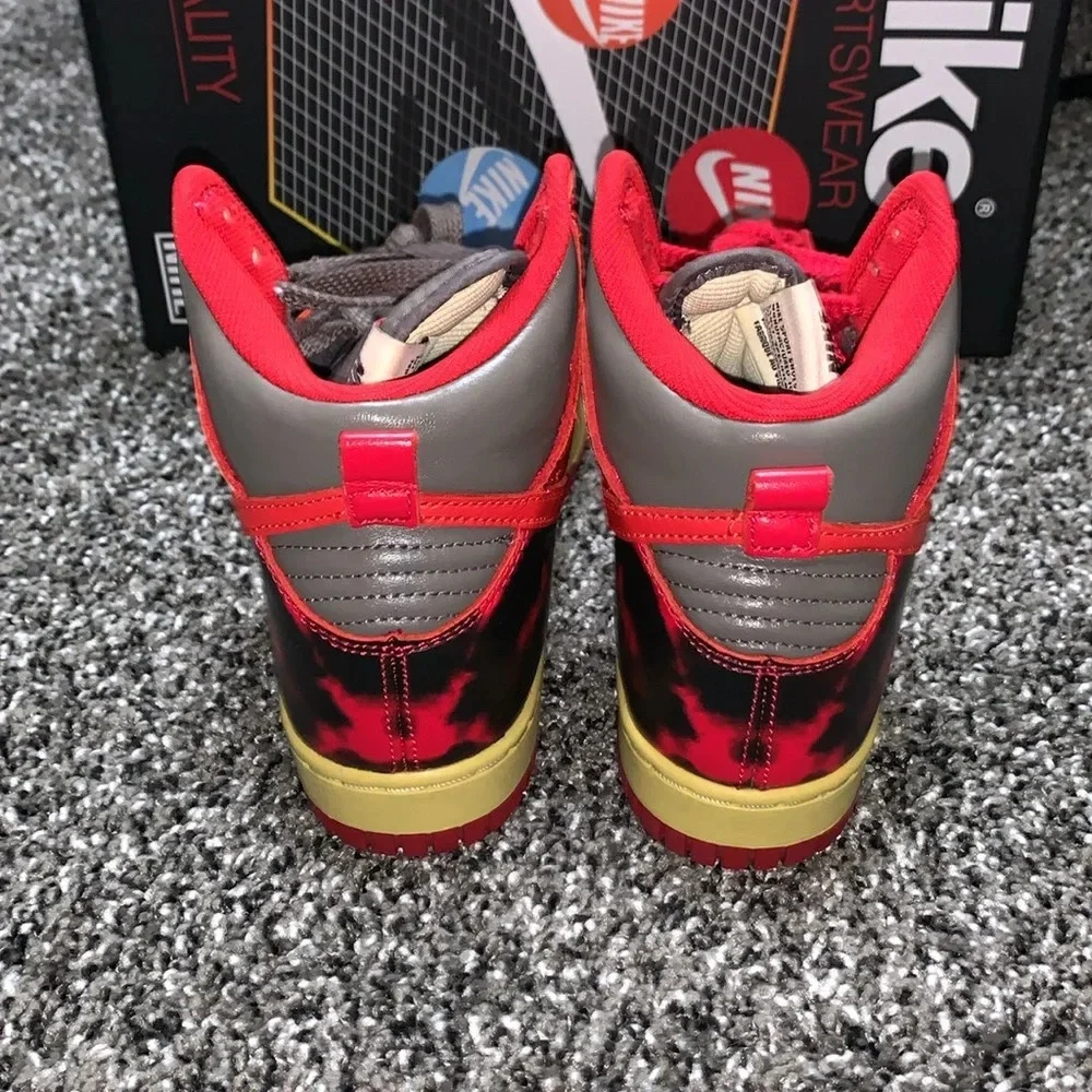 NIKE DUNK HI 1985 Y5.5